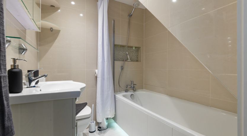 Photo of Hampstead Halcyon