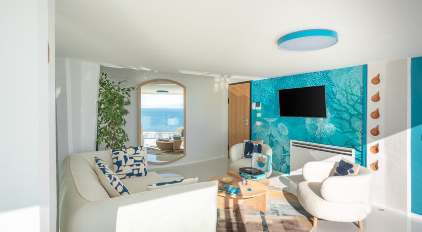 Photo of Amalfi Blue