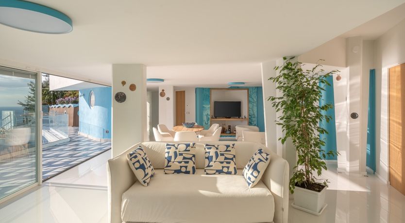 Photo of Amalfi Blue