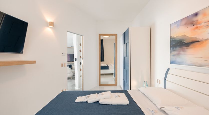 Photo of Amalfi Blue