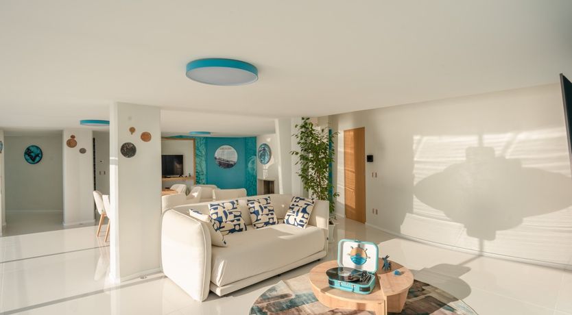 Photo of Amalfi Blue