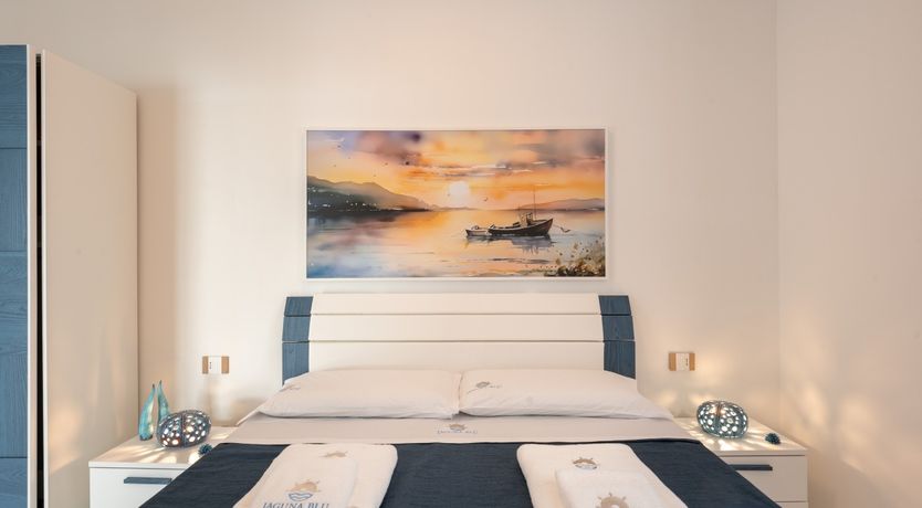 Photo of Amalfi Blue