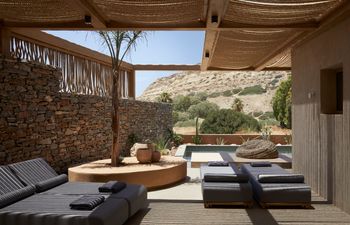 Earth & Ocean Holiday Home
