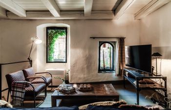 The Como Cabin Holiday Home