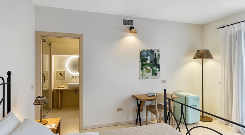 Photo of Azure Grotta