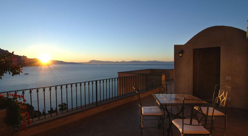 Photo of Antique Amalfi