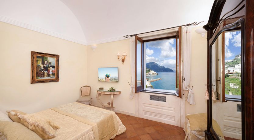 Photo of Antique Amalfi