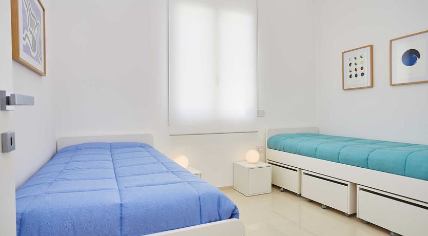 Photo of A Coastal Looker