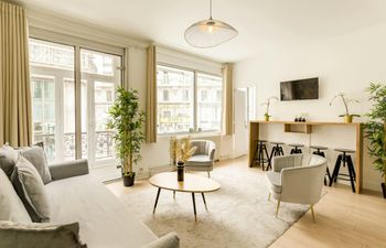 Magnificent Arrival Holiday Home