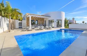 Photo of spanish-chic