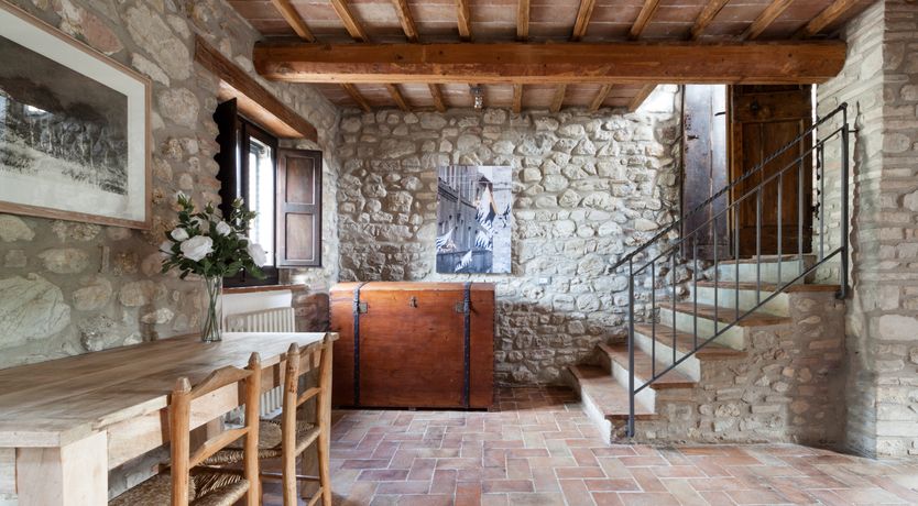 Photo of Umbrian Echo