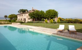 Photo of Umbrian Echo