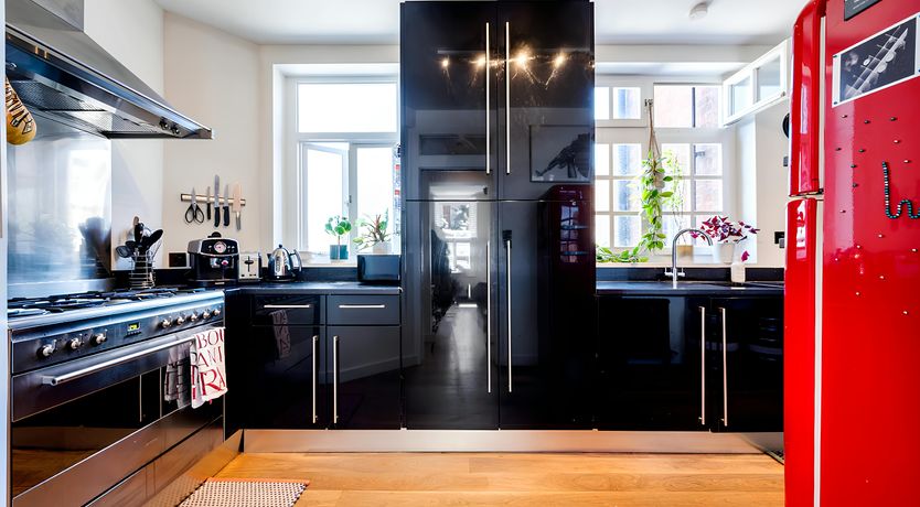 Photo of The Glass Horizon