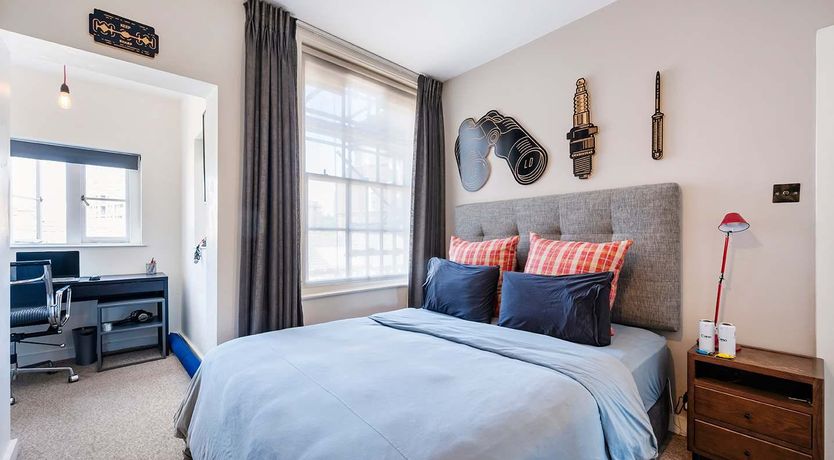 Photo of The Glass Horizon