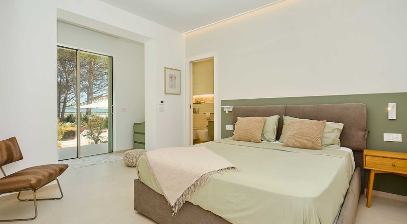 Photo of Citrus Shoreline