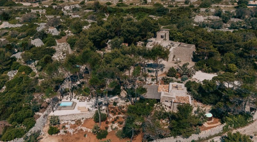 Photo of The Dolce Gaze