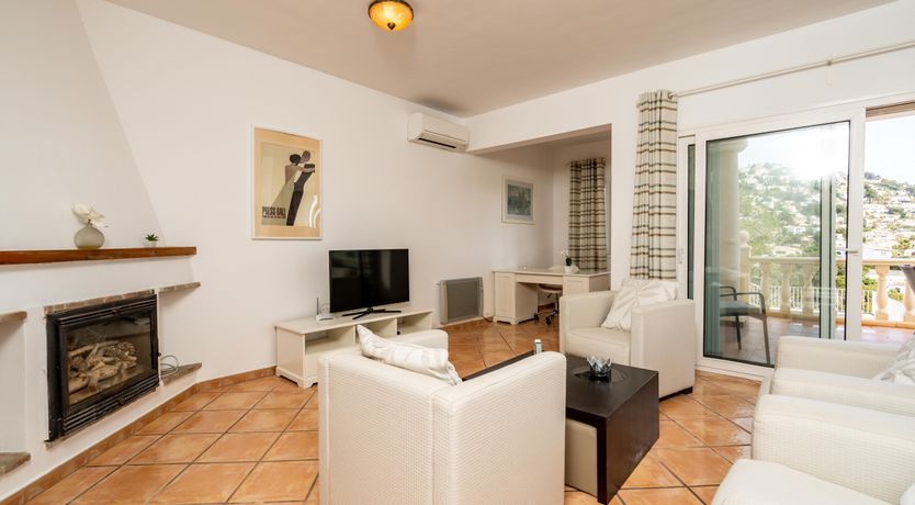 Photo of Dancing in the Sun