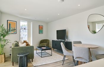 Urban Noir Holiday Home
