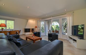 The Moonflower Holiday Home