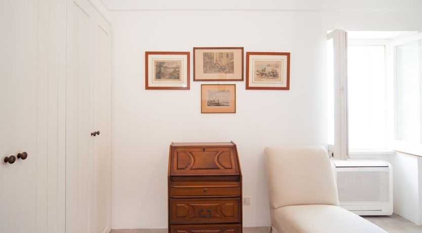 Photo of Capri Sunshine