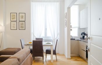 Michelangelo's Neighbour Holiday Home