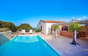 Citrus View Holiday Home