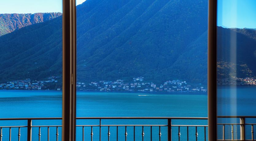 Photo of Lake Shore View