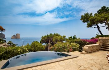 Siren Sight Holiday Home