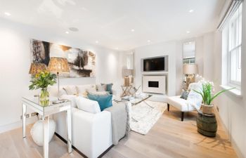 West London Retreat Holiday Home