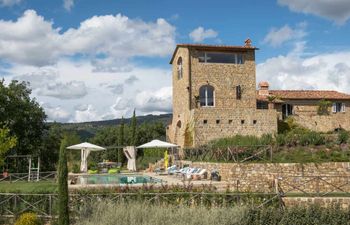 Vineyard Light Holiday Home