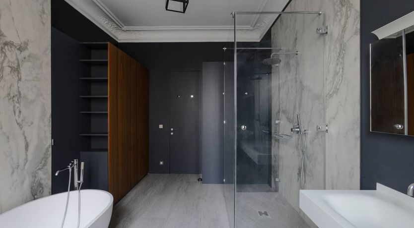 Photo of Elegant Parisian Retreat