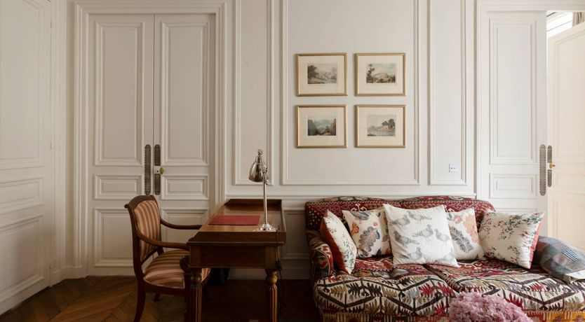 Photo of Elegant Parisian Retreat