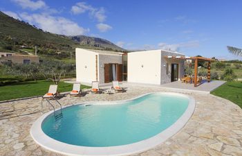 Stylish Scopello Holiday Home