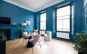 Photo of Silk Tones
