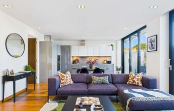 Camden Charm Holiday Home
