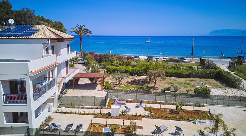 Photo of Bay Side Abode