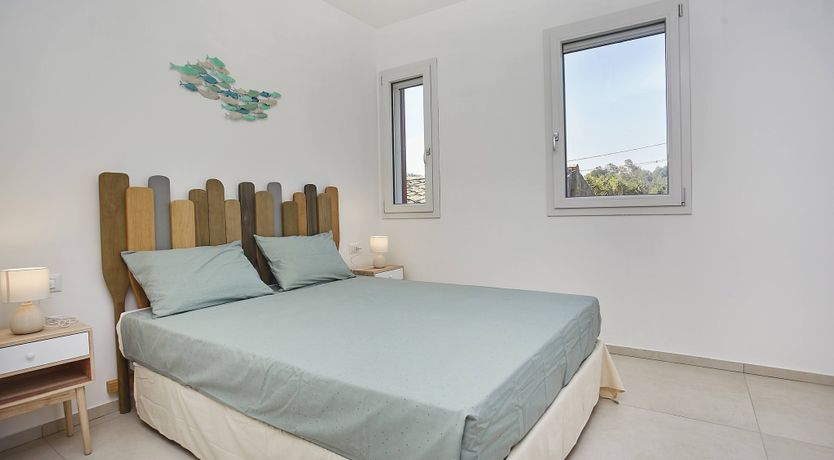 Photo of Bay Side Abode