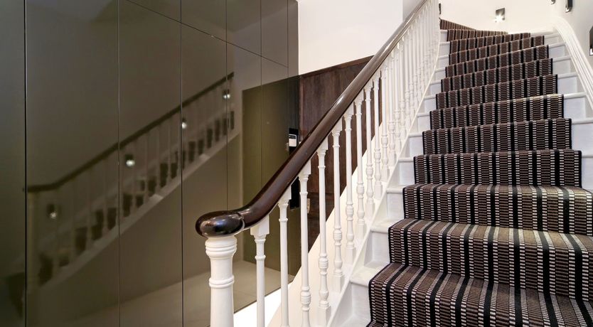Photo of Knightsbridge's Delight
