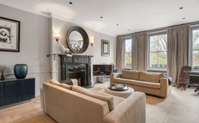Photo of Knightsbridge Reverie