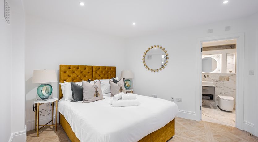 Photo of Contemporary Chiswick