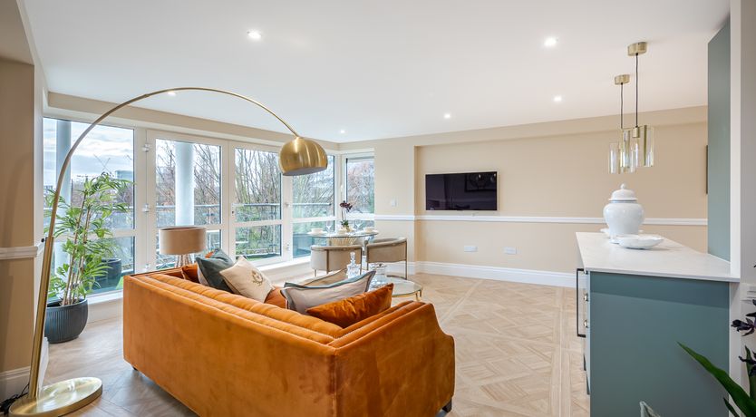 Photo of Contemporary Chiswick