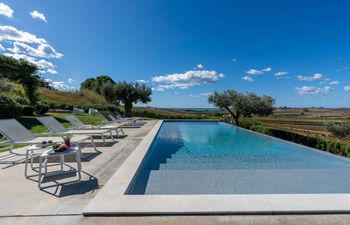 A Menfi Scene Holiday Home