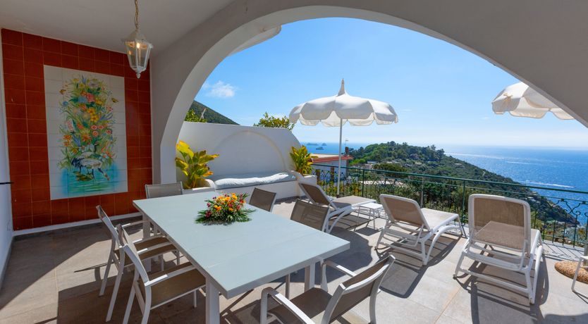 Photo of Sorrento Hillside Retreat