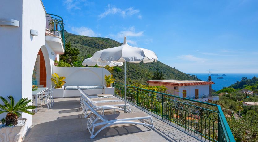 Photo of Sorrento Hillside Retreat