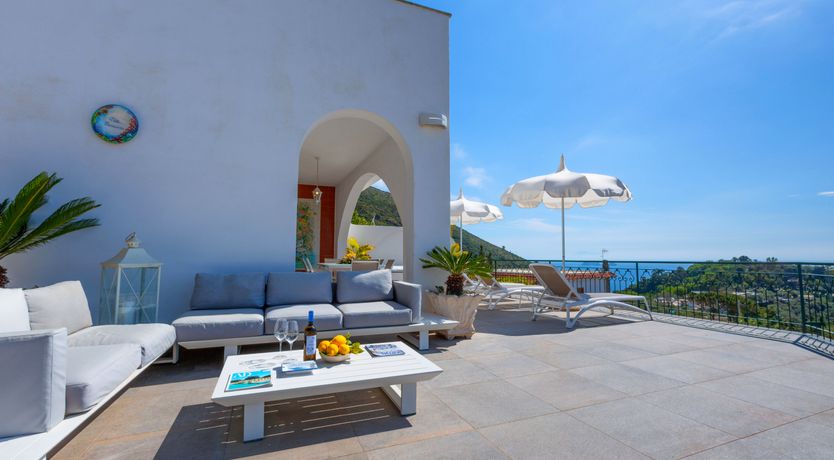 Photo of Sorrento Hillside Retreat