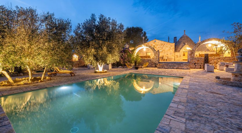 Photo of Charming Stone