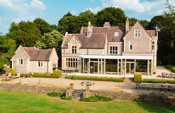Somerset Manor Holiday Home