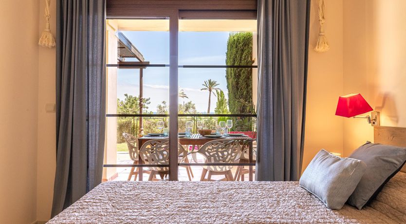 Photo of Fuchsia Feliz