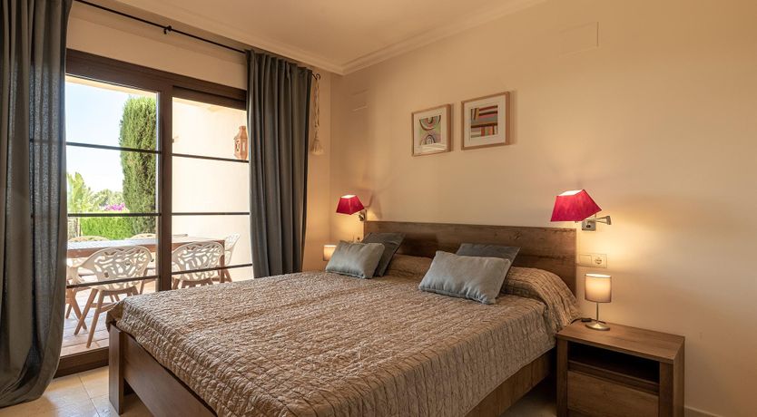 Photo of Fuchsia Feliz