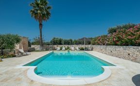 Photo of Grotto Marvel